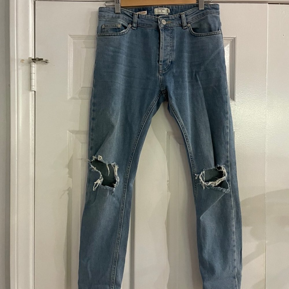TOPMAN skinny distressed knee blow out jeans